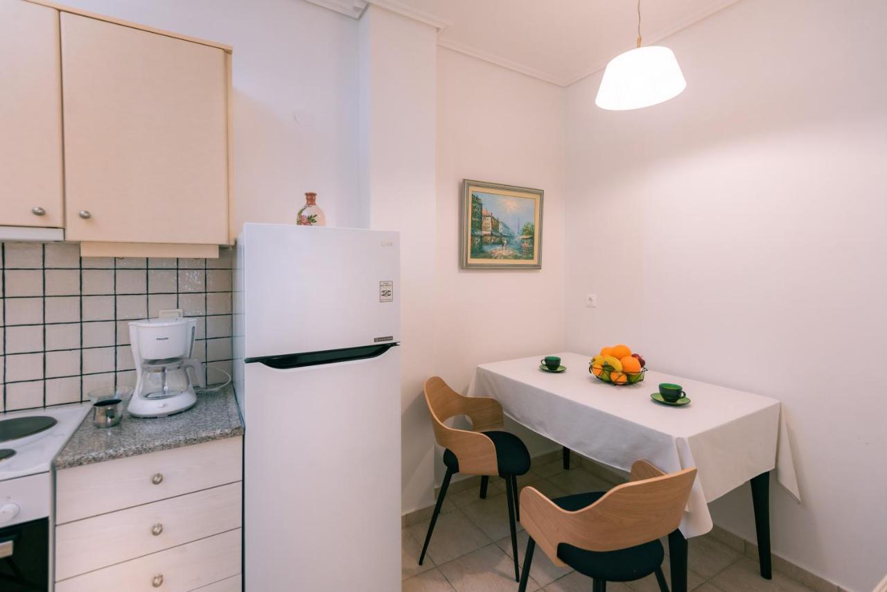 Georgia'S Holiday Apartment With Amazing Sea View Porto Rafti Bagian luar foto
