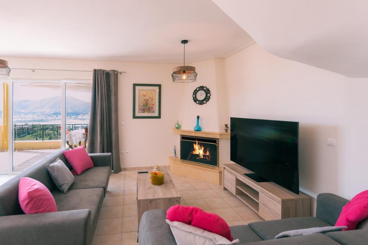 Georgia'S Holiday Apartment With Amazing Sea View Porto Rafti Bagian luar foto